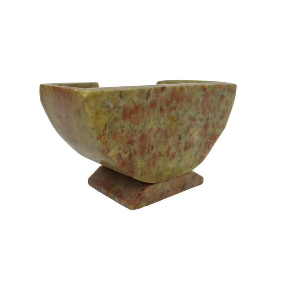 Stone Elephant Coasters with Holder Hand Painted 3.5" Across Set of 6 & Holder - Picture 6 of 7